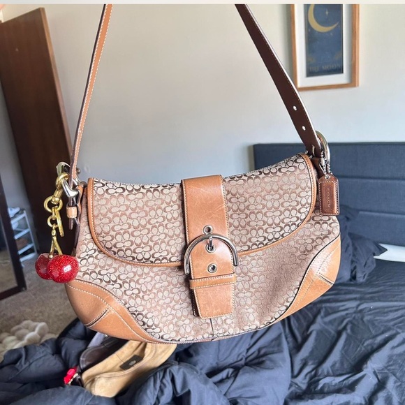 Coach Vintage Y2K Signature Soho Buckle Bag Tan - Picture 4 of 8